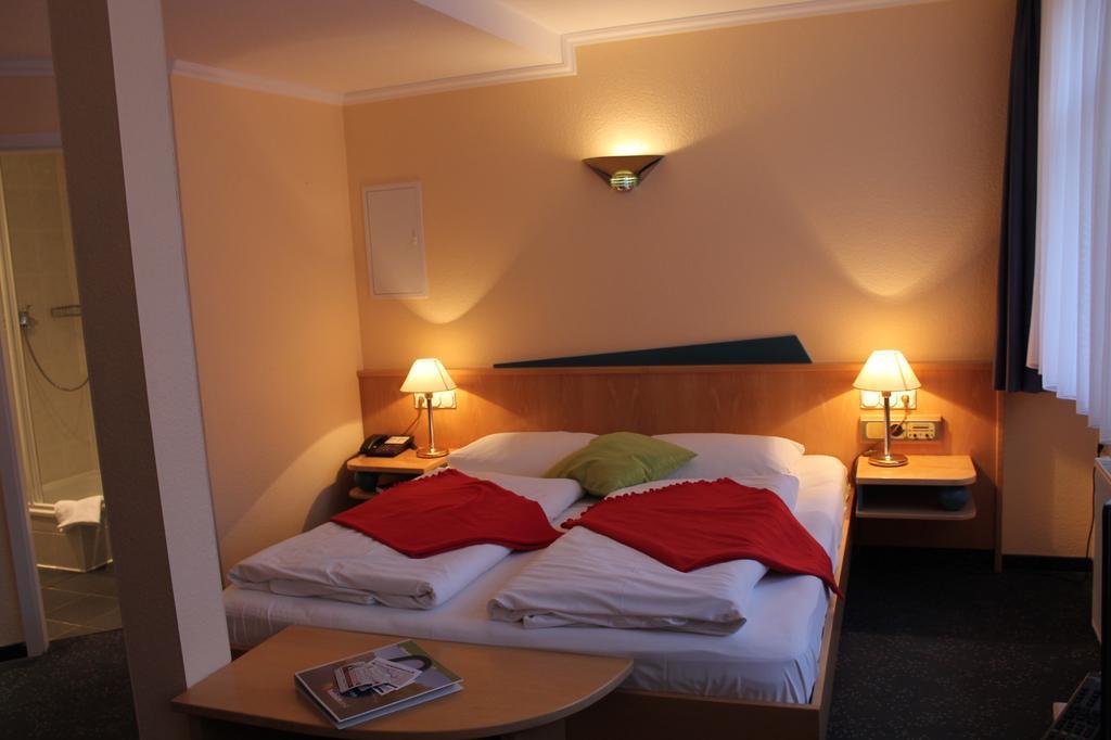 Hotel An Der Stadtmauer Mühlhausen Habitación foto